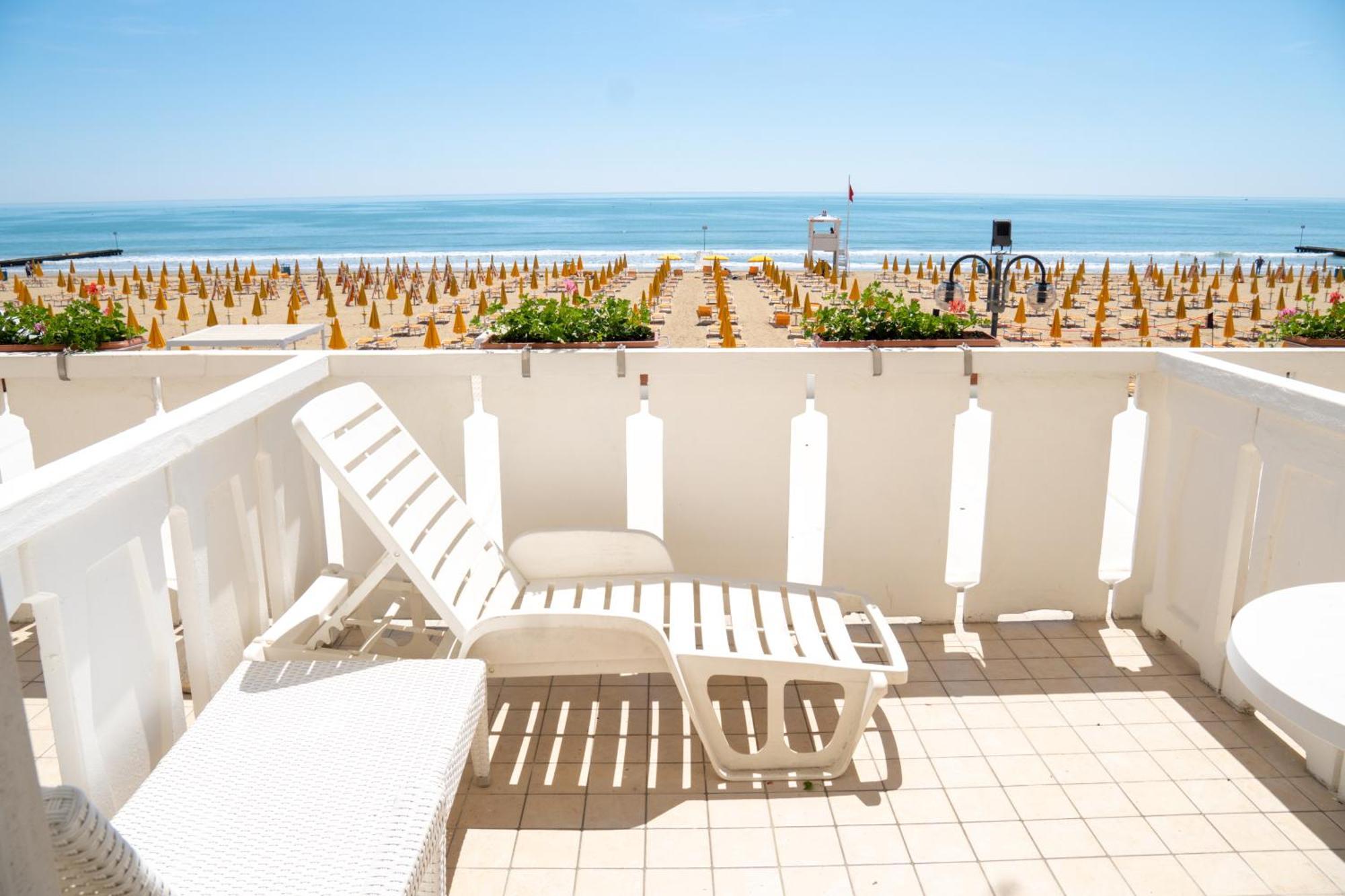 Hotel Villa Sorriso Лідо-ді-Єзоло Екстер'єр фото