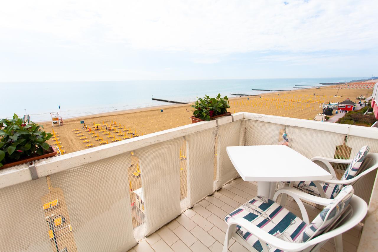 Hotel Villa Sorriso Лідо-ді-Єзоло Екстер'єр фото